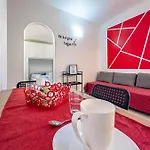 Mare A 3 Min - Treni A 8 Min - Ac - Free Wifi Apartment