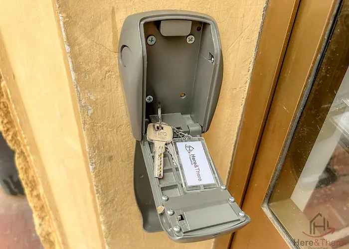 Mare A 3 Min - Treni A 8 Min - Ac - Free Wifi Apartment *